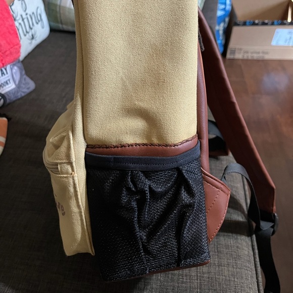 • MOVING LAST CHANCE 7/31/2024 • Disney Store Japan Chip n Dale backpack altered - Picture 5 of 9